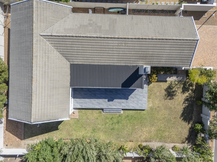 4 Bedroom Property for Sale in Pinehurst Western Cape